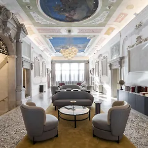 Radisson Collection Hotel, Palazzo Nani Venise